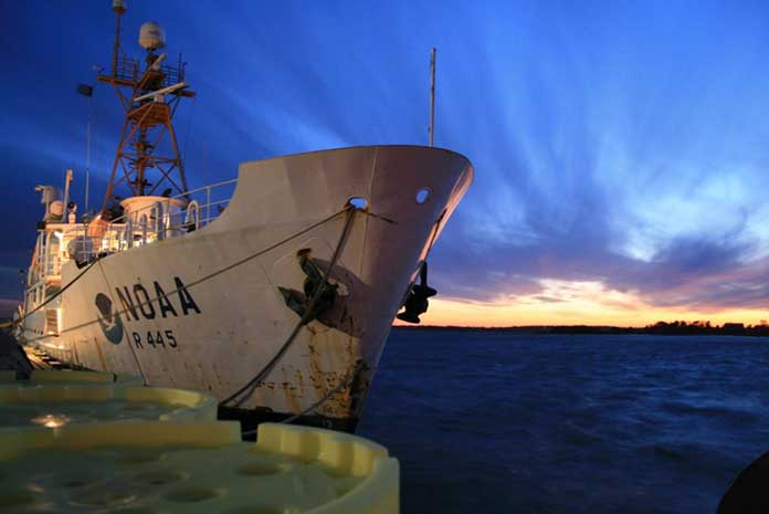 NOAA R445 Ship at twilight